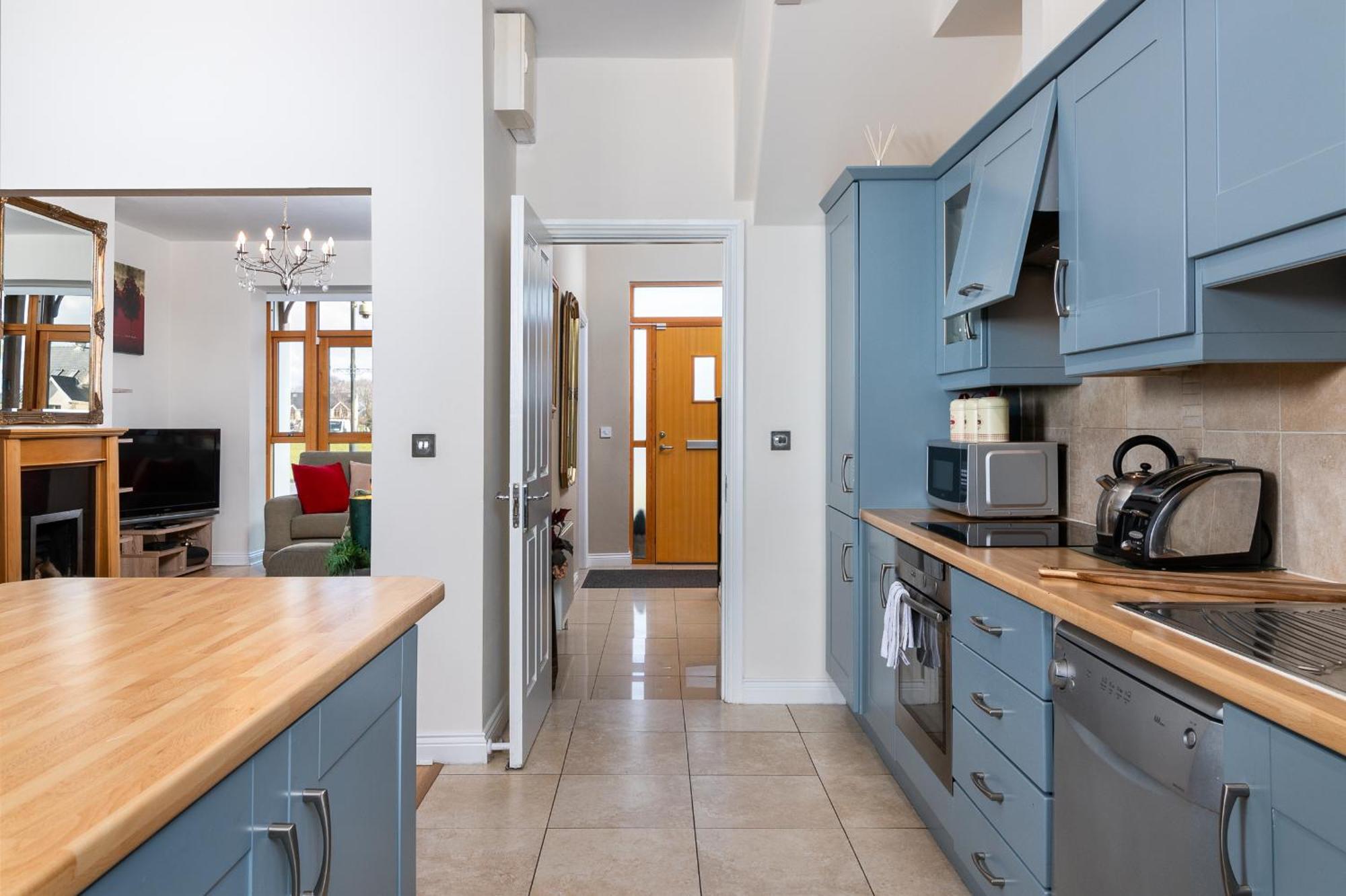 Shannonside - Stylish 5 Bed Marina Home & 40Ft Mooring Termonbarry Exterior photo